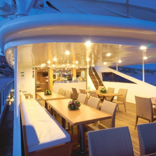 Outdoor Dining Area