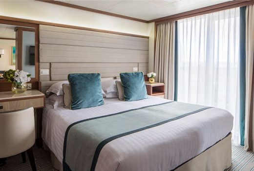 Suite with Bath/Shower – [B4]
