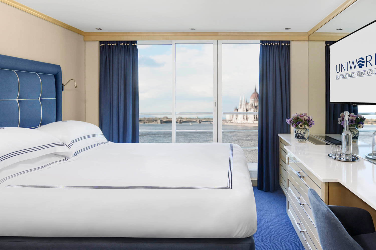 Deluxe French Balcony – [DB]