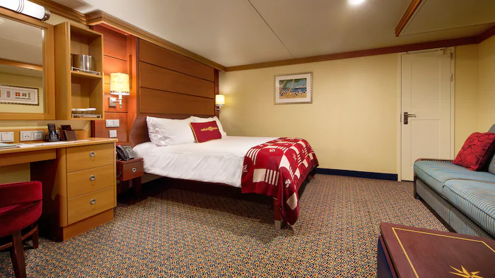 Deluxe Inside Stateroom – [10B]