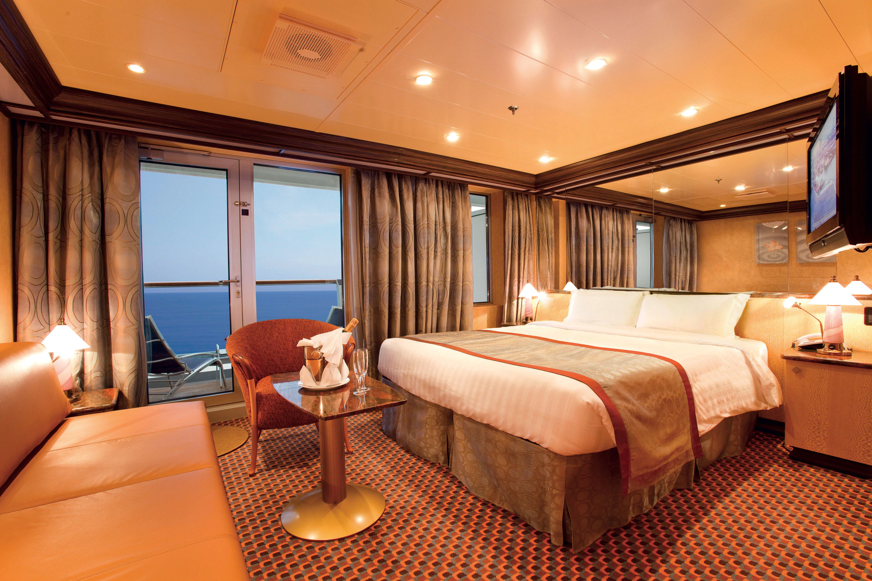 Suite with Ocean View Balcony – [S]