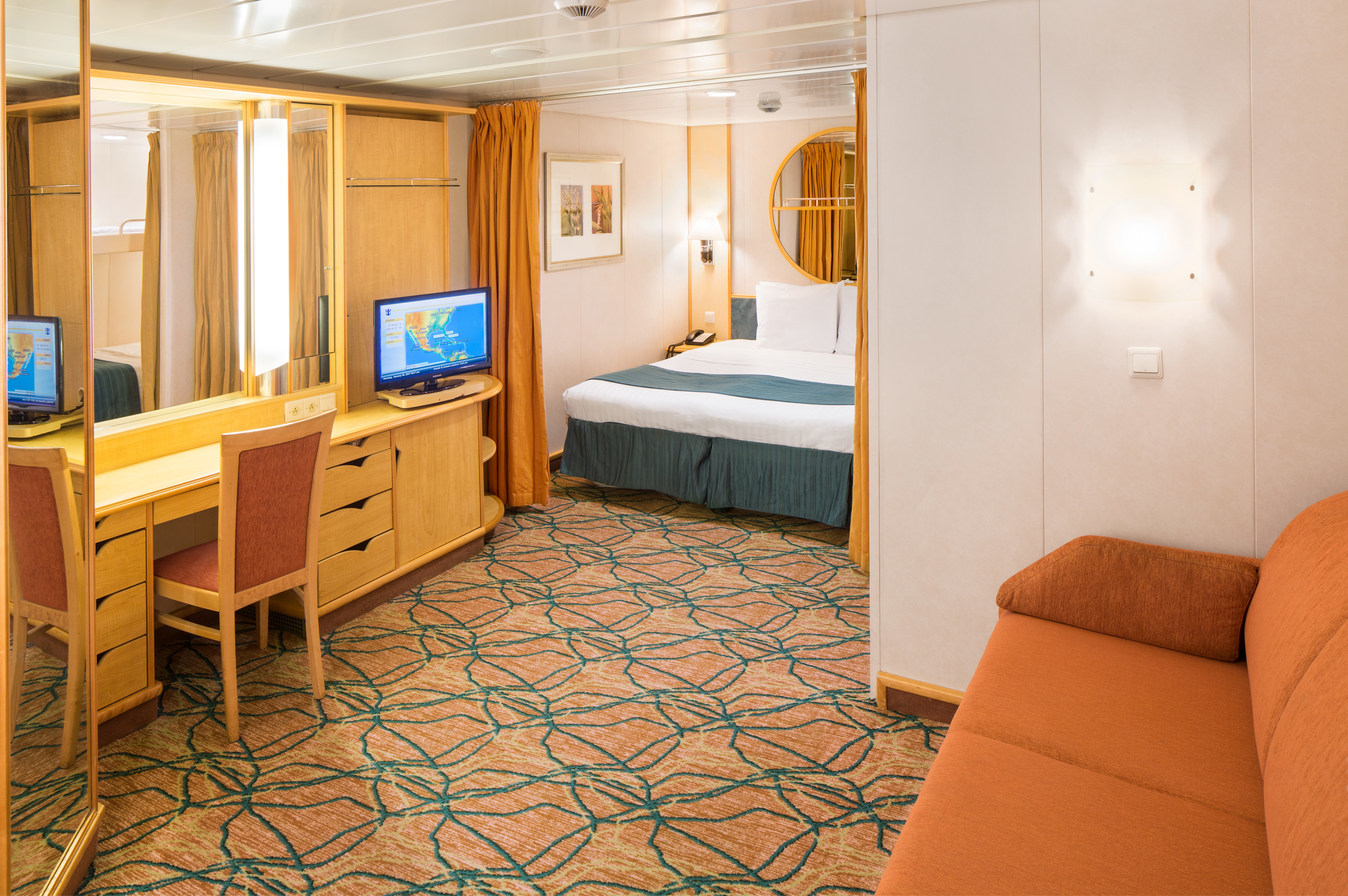 Spacious Interior – [1R]