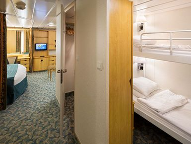 Spacious Interior – [1R]