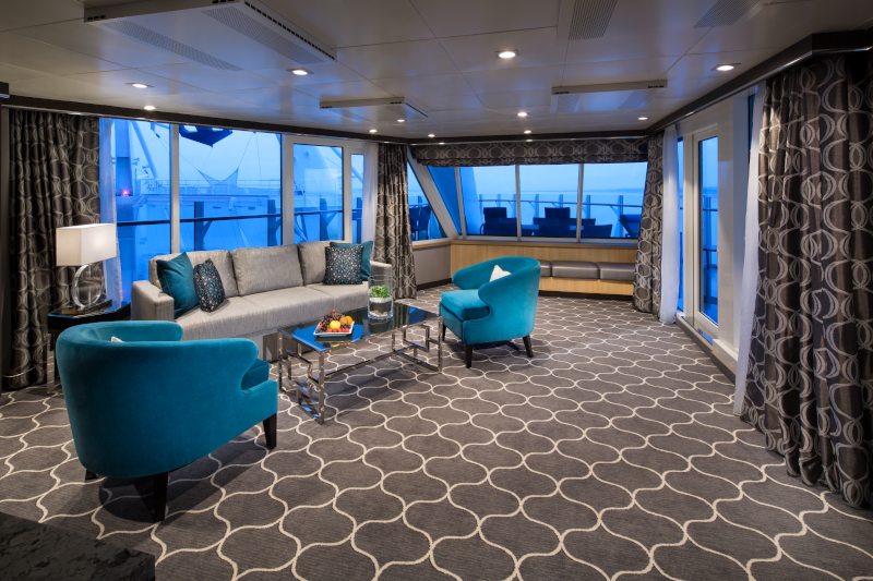 Spacious AquaTheater Suite Large Balcony – 2 Bedroom – [A1]