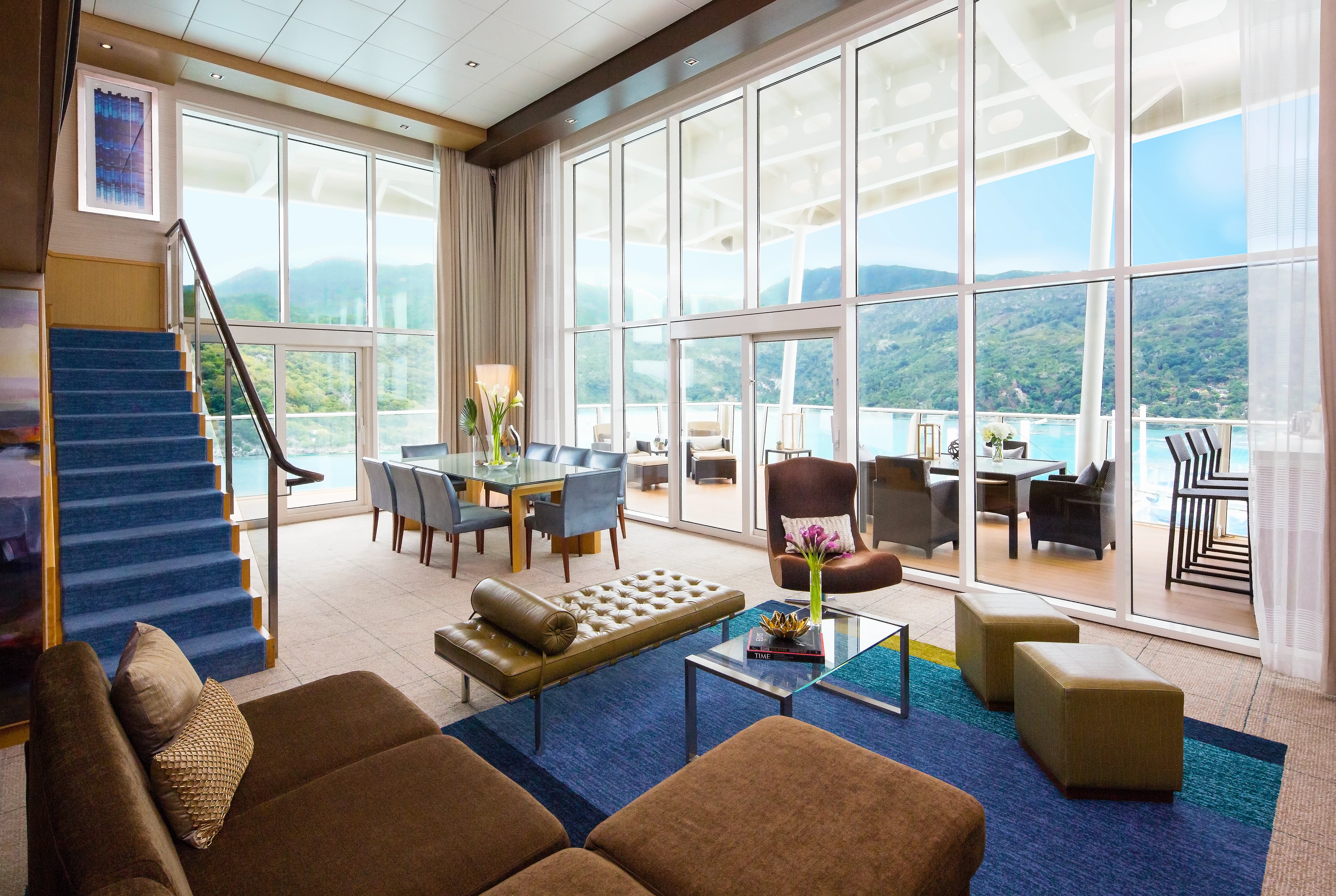 Royal Loft Suite – [RL]
