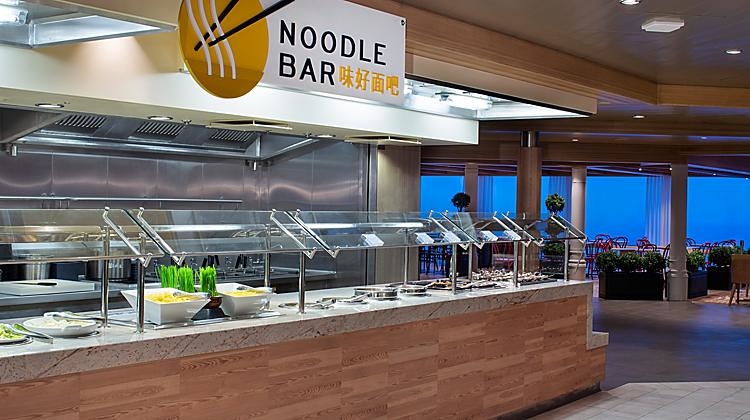 noodle-bar-counter