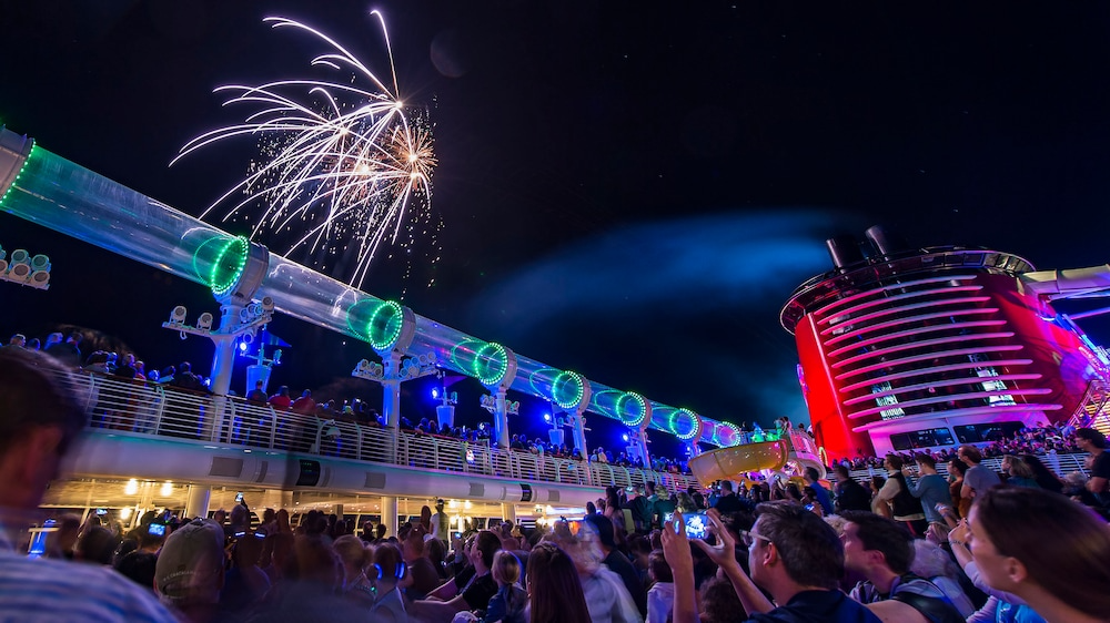 new-years-eve-deck