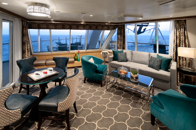Aqua Theater Suite w/LgBal 2BR – [A2]