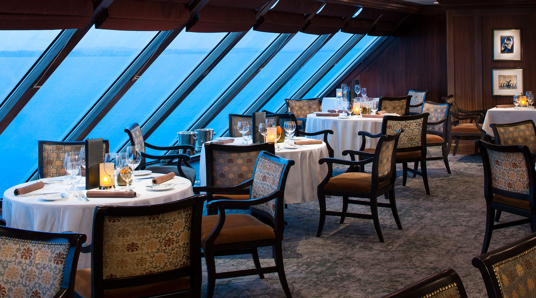 Onboard Dining
