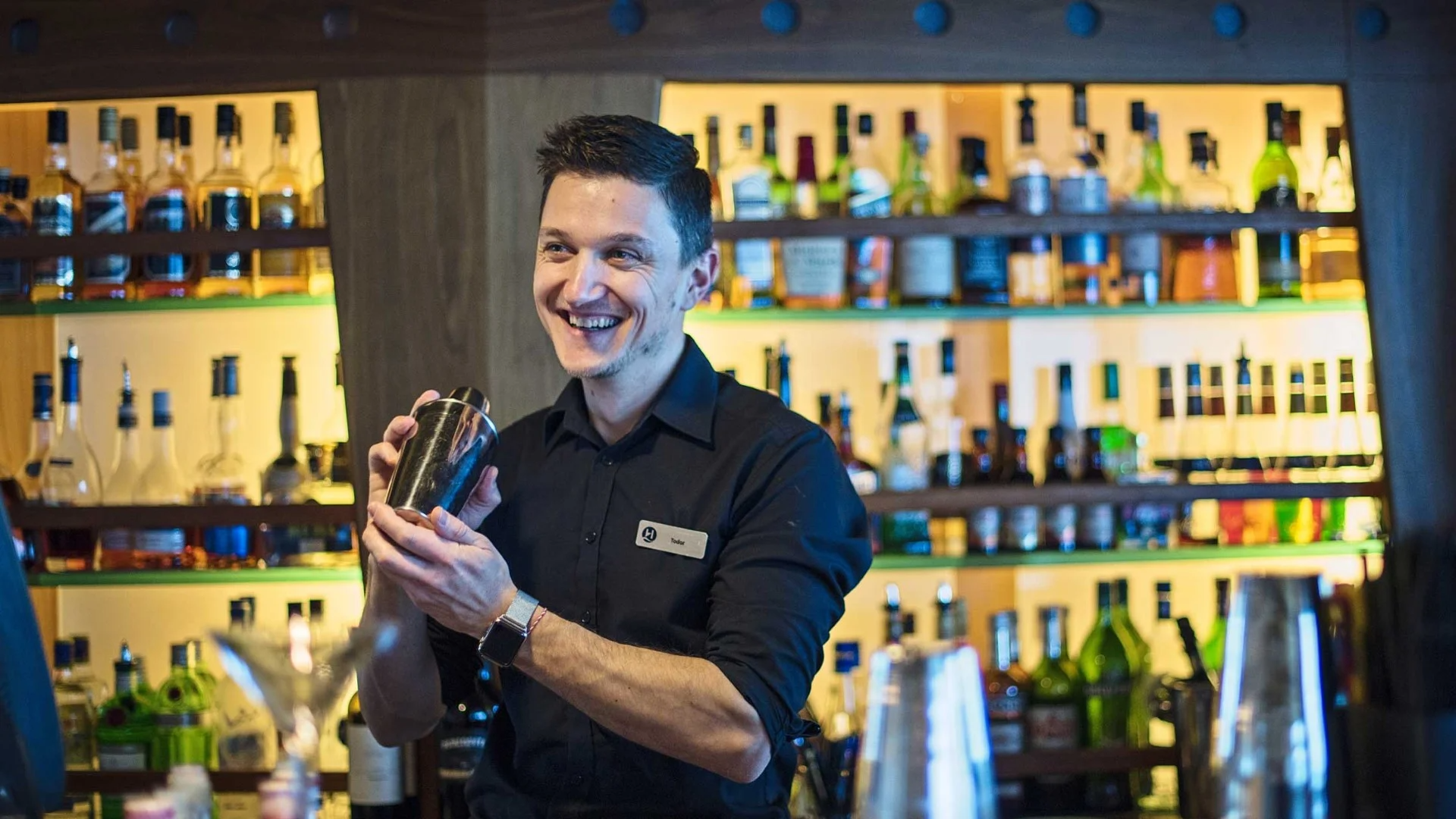 bar