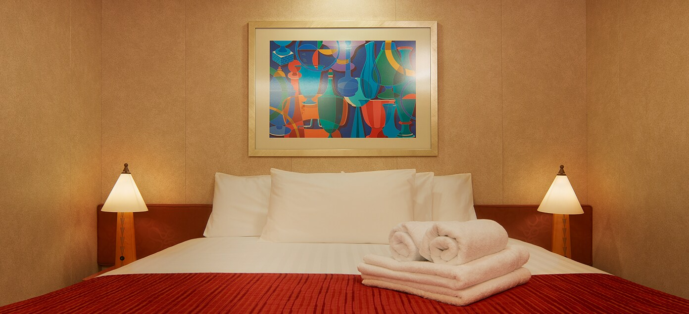 Interior – [I4]