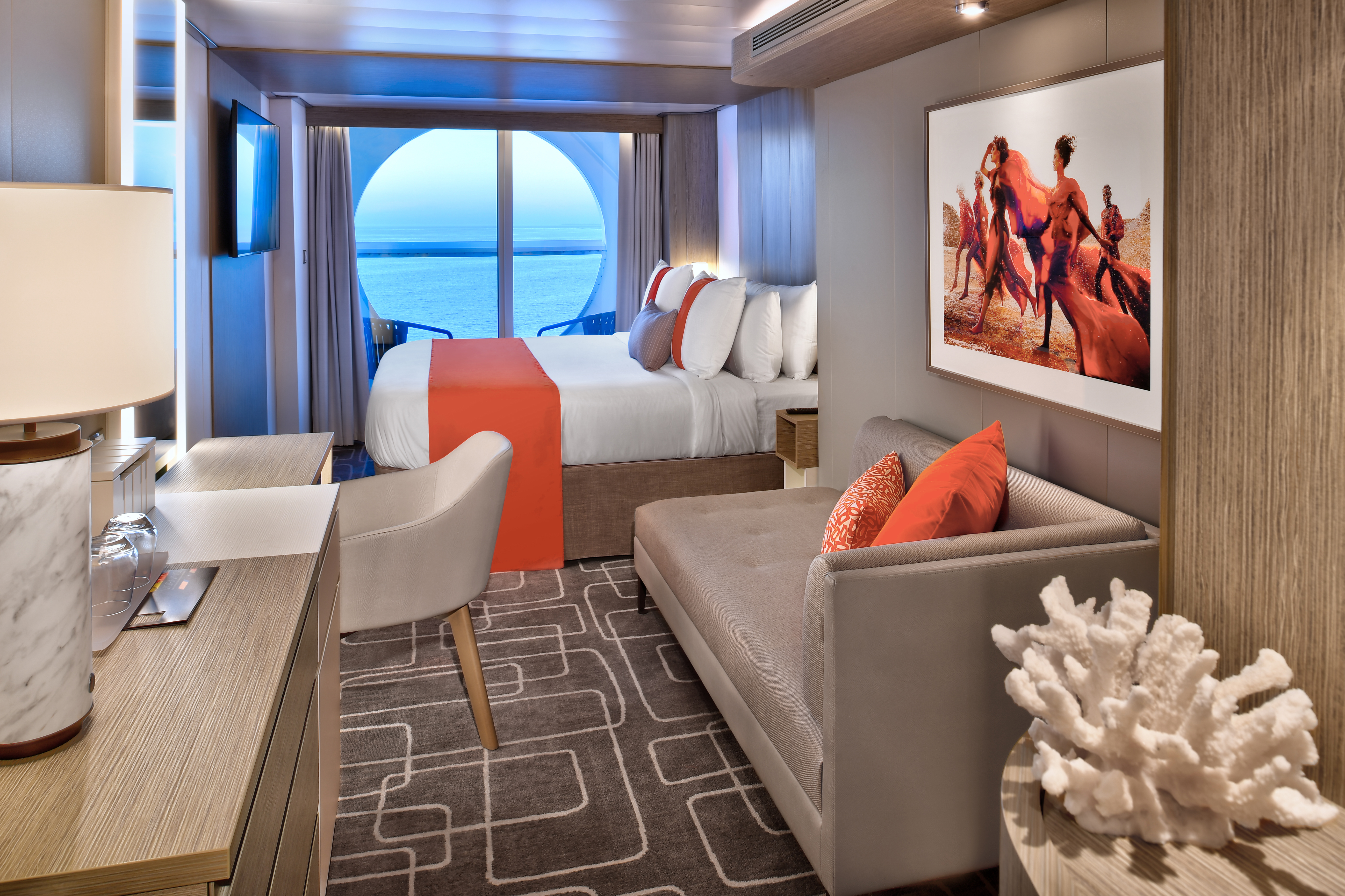 Deluxe Porthole view with veranda – [P1]
