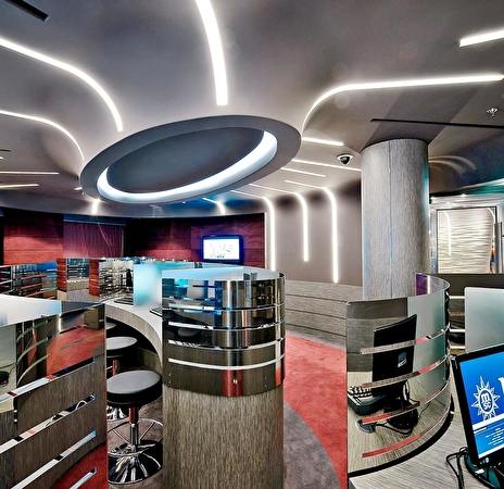 entertainment_cybercafe