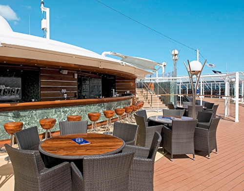 fa_restaurant_and_bar_the_one_bar_07