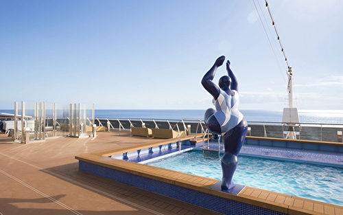 gr_public_area_horizon_pool_01