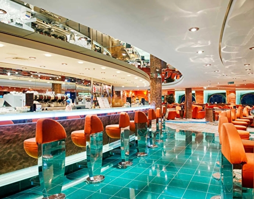 mu_restaurant_and_bar_crystal_lounge_04