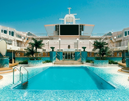 mu_entertainment_copacabana_pool_area_06