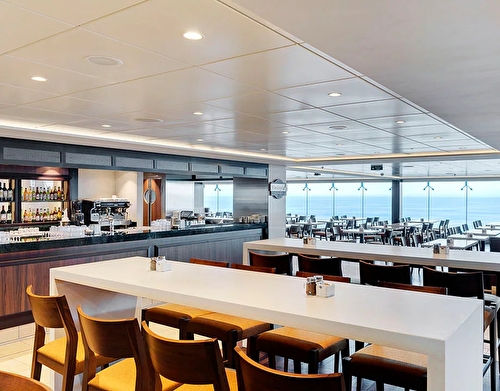 mr_restaurant_and_bar_buffet_market_place_05