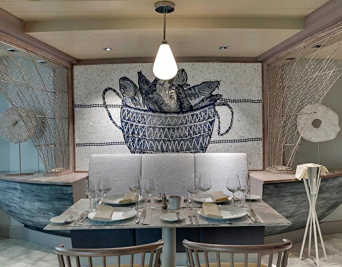 mr_restaurant_and_bar_ocean_cay