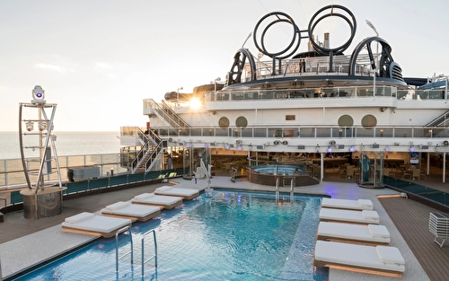 se_public_area_miami_beach_pool_02