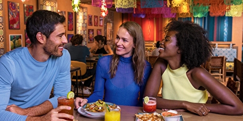 hola_tacos_cantina_900_600