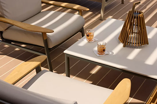 SKY-LOUNGE