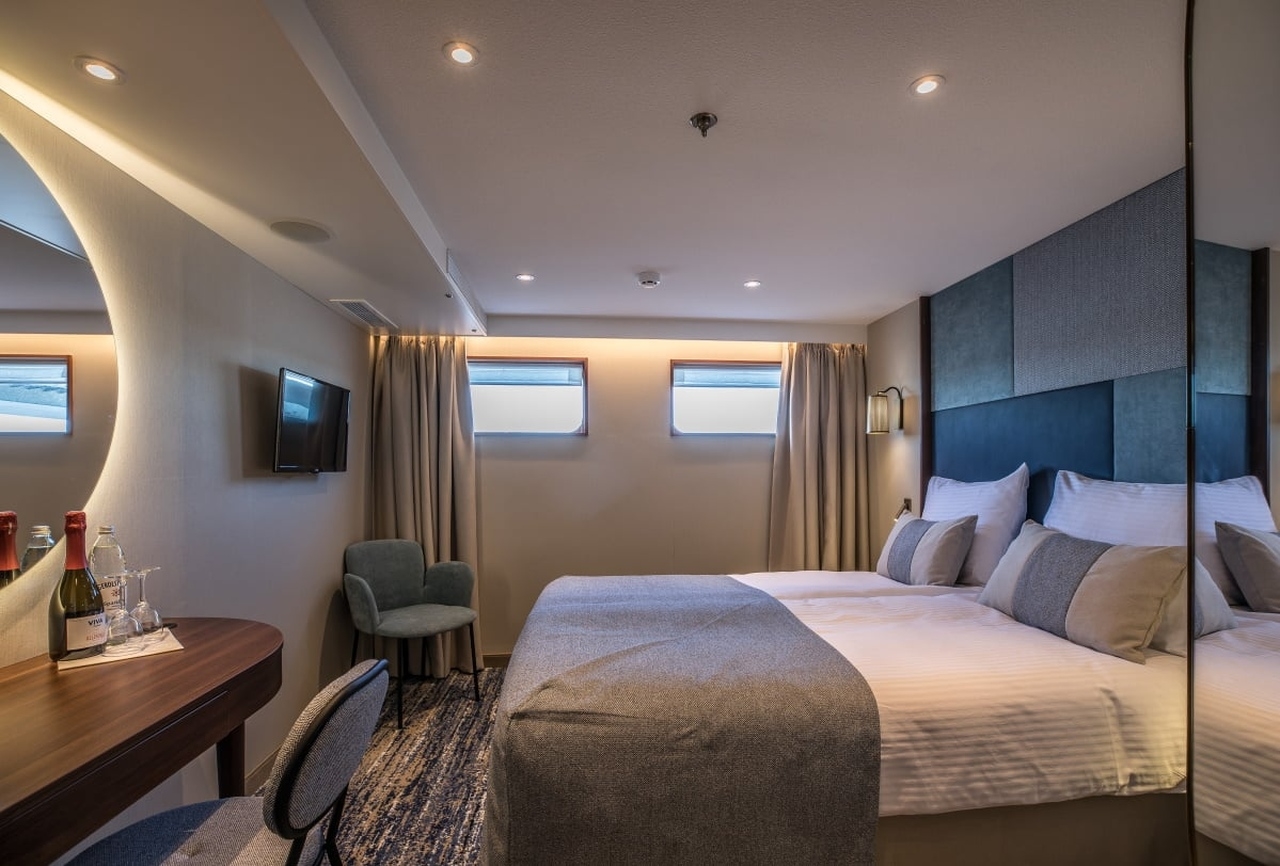 Double Cabin – Emerald Deck-[2BS]