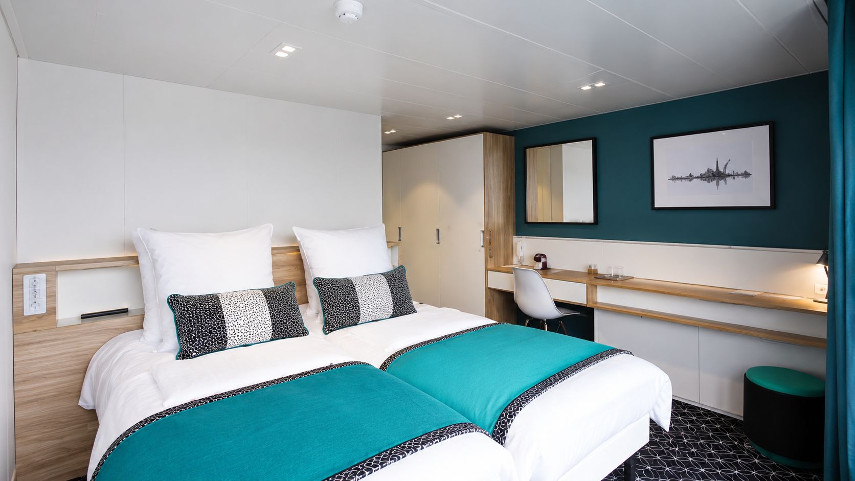 UPPER DECK 1 SINGLE BED CAT A-[A_SGL_PS]