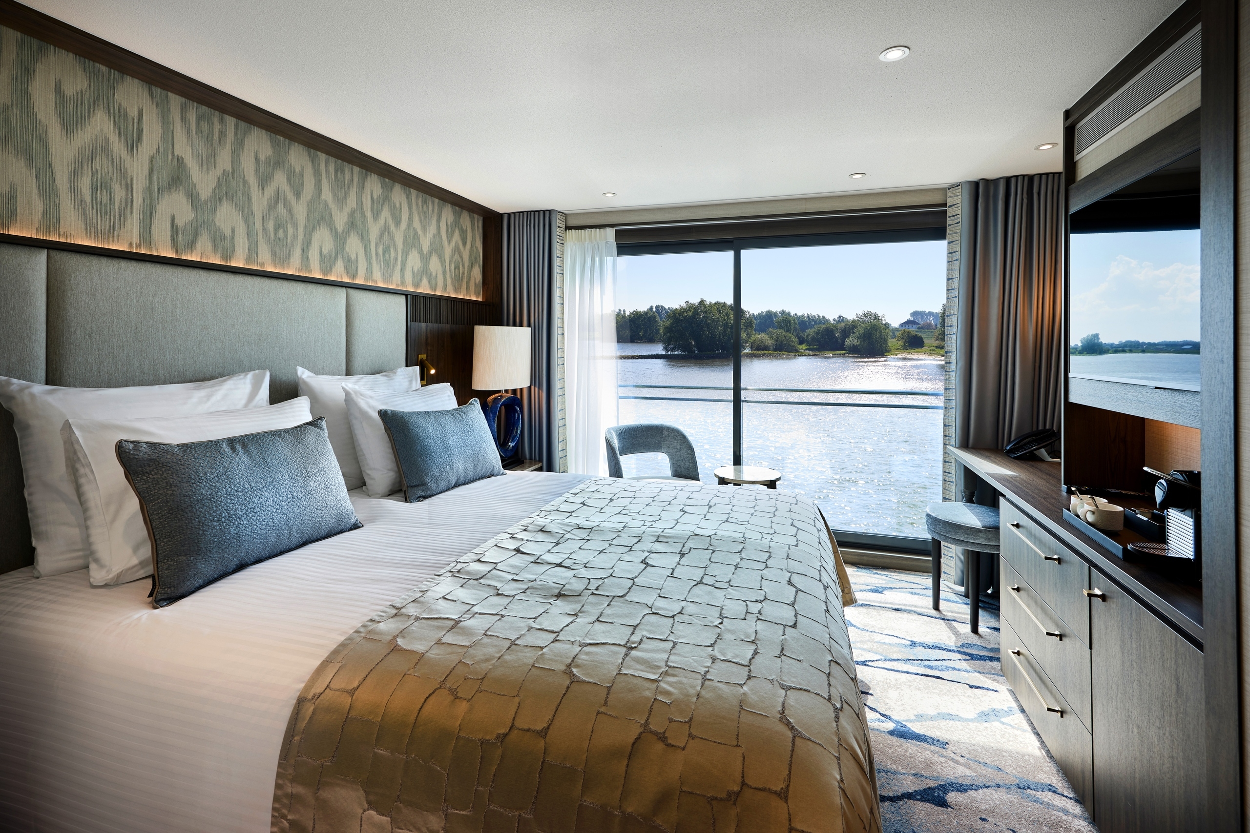 Double Cabin – Diamond Deck-[2BD]