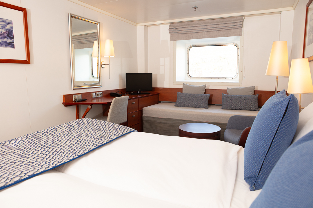 Exterior Cosmos kajīte-[XC]