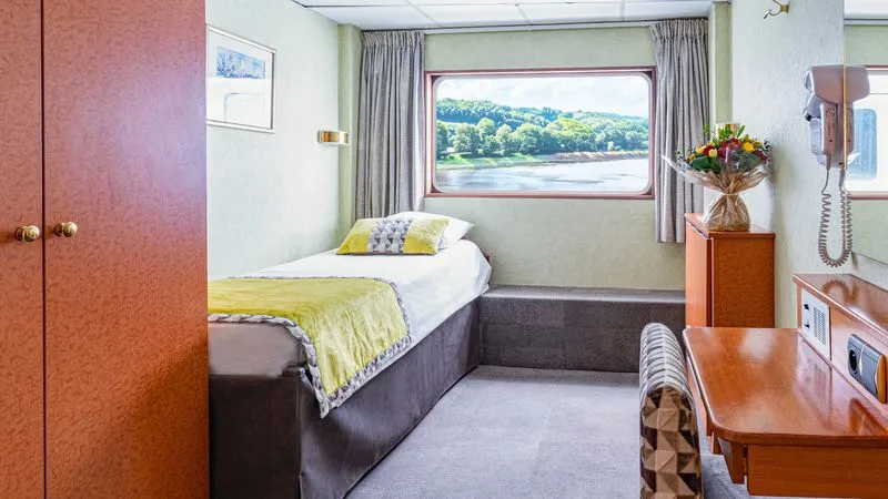 MAIN DECK 1 SINGLE BED CAT C-[C_SGL_PP]
