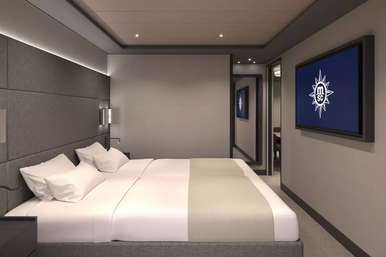 MSC YACHT CLUB ROYAL SUITE WITH WHIRLPOOL BATH-[YC3]