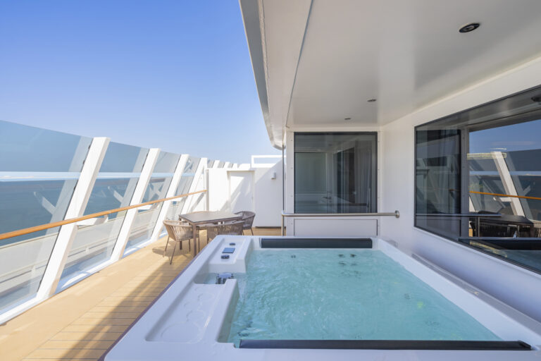 MSC World Asia, MSC Yacht Club Owner's Suite (YC4)