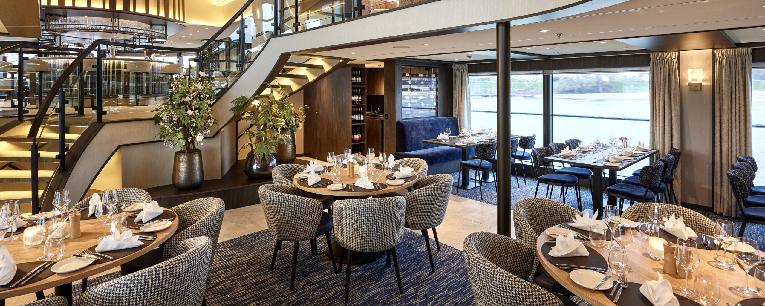 VIVA TWO_Restaurant (2)