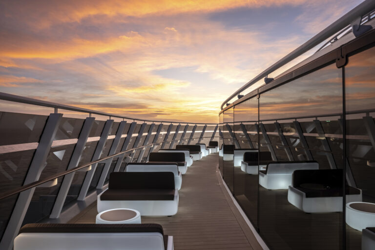 MSC World Europa, Top Sail Lounge