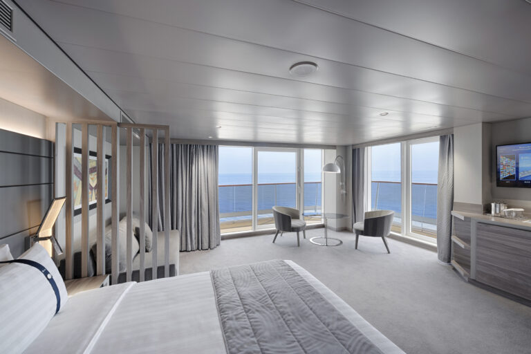 MSC World Europa, Grand Suite Aurea with terrace (SXT)