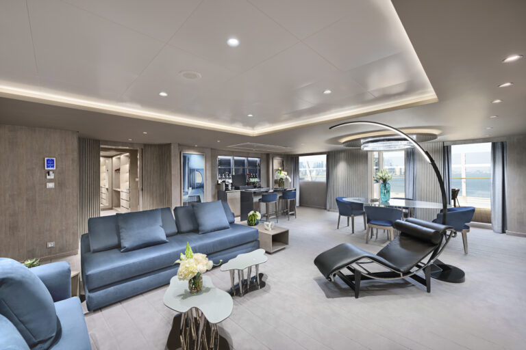 MSC World Europa, MSC Yacht Club Owner's Suite with Whirlpool bath (YC4)